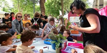 Una de las actividades en plena plaza / FOTO: Eulogio García