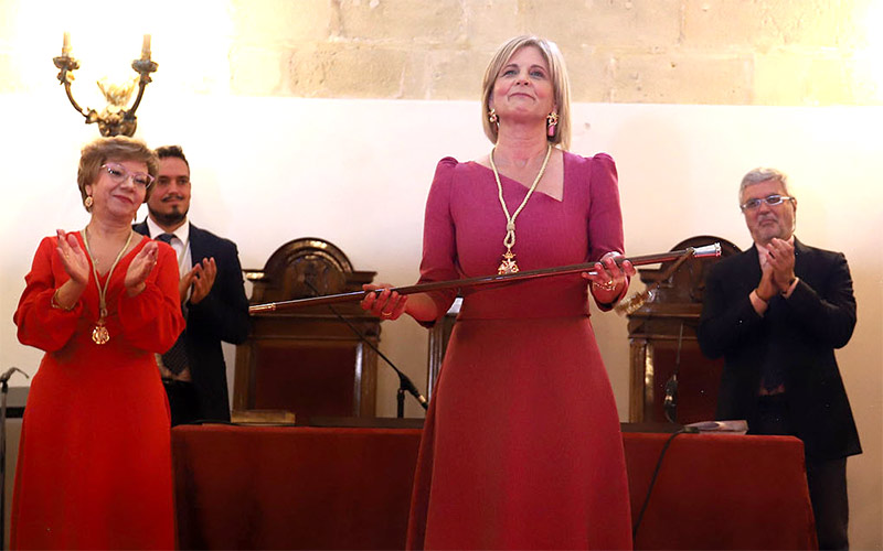Se abre la tercera etapa de la popular García-Pelayo como alcaldesa de Jerez: “voy a trabajar para estar a la altura de esta gran ciudad”
