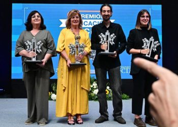 Posado de los premiados / FOTO: Eulogio García