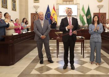 Investido de nuevo alcalde roteño / FOTO: Ayto.