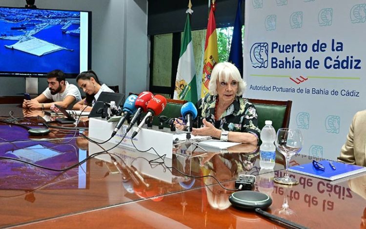 Martínez en rueda de prensa / FOTO: Eulogio García