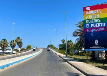 Valla colocada estos días por el Ayuntamiento / FOTO: Ayto,