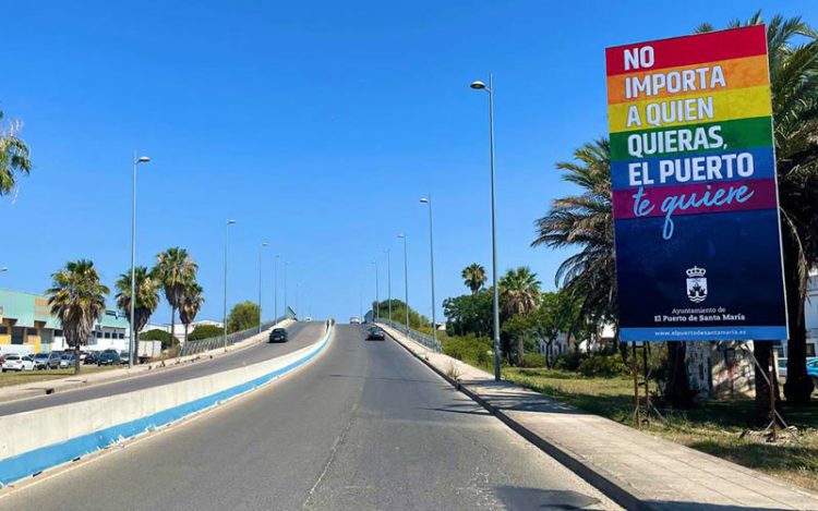 Valla colocada estos días por el Ayuntamiento / FOTO: Ayto,