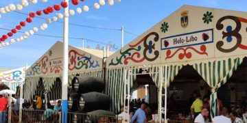 Zona de casetas en Las Banderas / FOTO: Ayto.