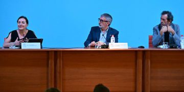Un momento de conferencia / FOTO: Eulogio García