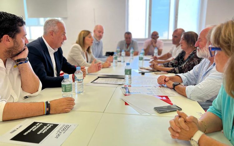 Reunidos con candidatos socialistas al 23-J / FOTO: PSOE