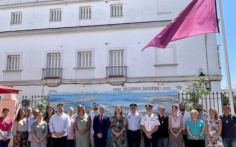 Posado tras el acto institucional con el que se inicia la conmemoración / FOTO: Subdelegación