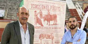 El exfutbolista Carmelo es ahora concejal responsable de la plaza de toros / FOTO: Ayto.