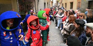 La chirigota del Parchís en el pasado Carnaval de Cádiz / FOTO: Eulogio García
