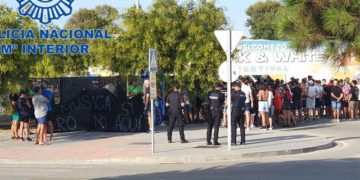 Operativo policial en el acceso del festival / FOTO: Policía Nacional