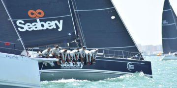 El barco ganador en plena competición / FOTO: RCN El Puerto de Santa María