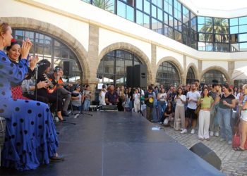 En la recepción no ha faltado una actuación flamenca / FOTO: UCA