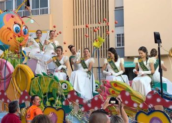 Una de las carrozas de la cabalgata de las fiestas de 2022 / FOTO: Ayto.