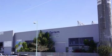 Una de las naves de la firma en el polígono Las Salinas / FOTO: Nortem BioGroup