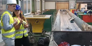 El concejal de Medio Ambiente conociendo de cerca las instalaciones / FOTO: Ayto.