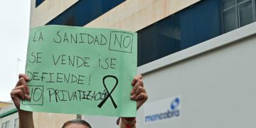 Una reciente concentración en el Puerta del Mar / FOTO: Eulogio García