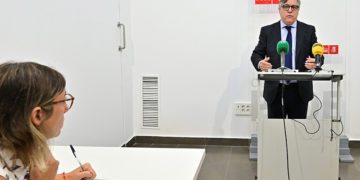 Torres en rueda de prensa en la Casa del Pueblo / FOTO: Eulogio García