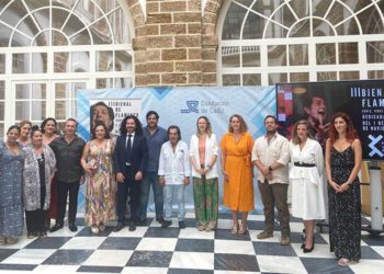 Presentando la cita flamenca en el patio del Palacio Provincial / FOTO: Diputación