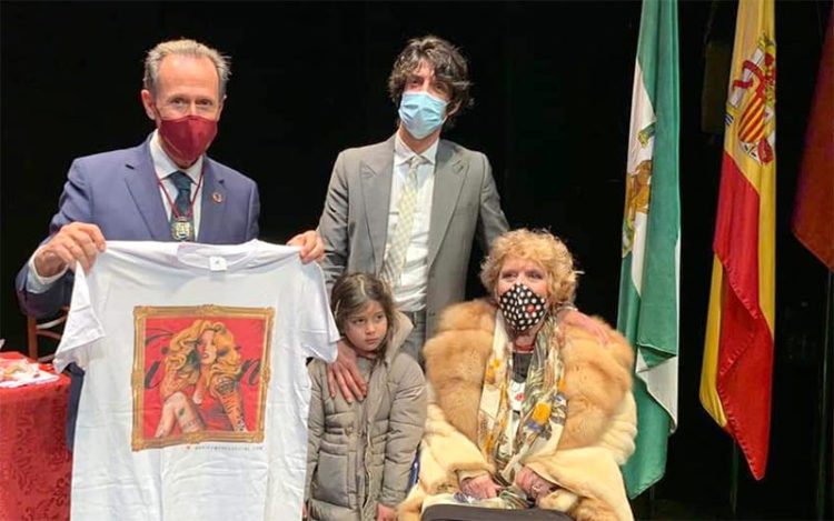 En la entrega de la insignia de Oro de la ciudad en 2020 / FOTO: Ayto.