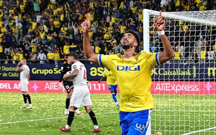 Chris Ramos dedicando el gol a su abuelo / FOTO: Eulogio García