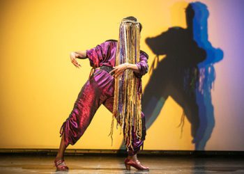 Imagen promocional del espectáculo de Yinka Esi Graves / FOTO: FIT