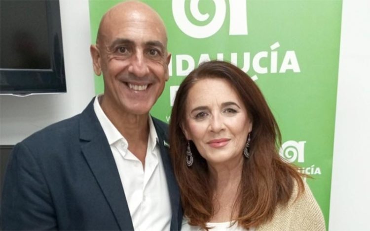 Ayuso junto a quien será su relevo, Pilar Romero / FOTO: AxSí