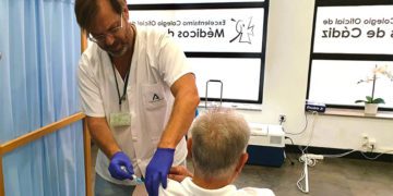 El Colegio de Médicos ha cedido su sede al SAS / FOTO: Junta