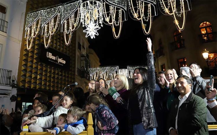 'Andalucía Directo' no ha faltado en el encendido / FOTO: Ayto