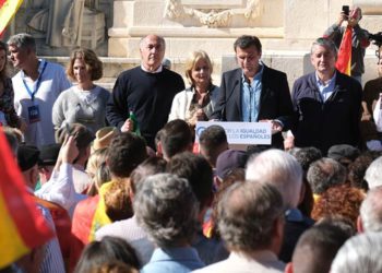 El presidente del PP gaditano en la concentración del 12-N / FOTO: Ereagafoto