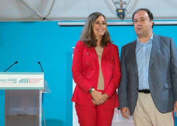 Posado de los candidatos en el único debate celebrado / FOTO: Eulogio García