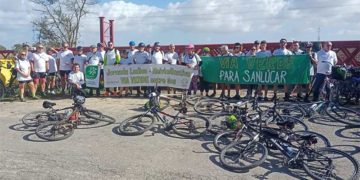 Posado de los participantes en la última marcha / FOTO: Ecologistas en Acción