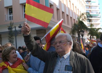 Uno de los indignados manifestantes en Cádiz / FOTO: Ereagafoto