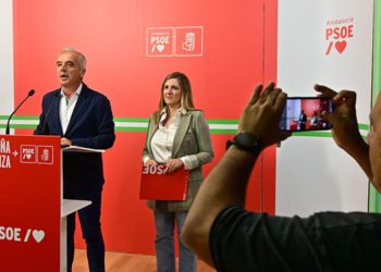 Rueda de prensa en la sede provincial del PSOE / FOTO: Eulogio García