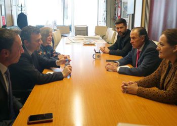 Reunidos en el despacho de Alcaldía chiclanero / FOTO: Ayto.