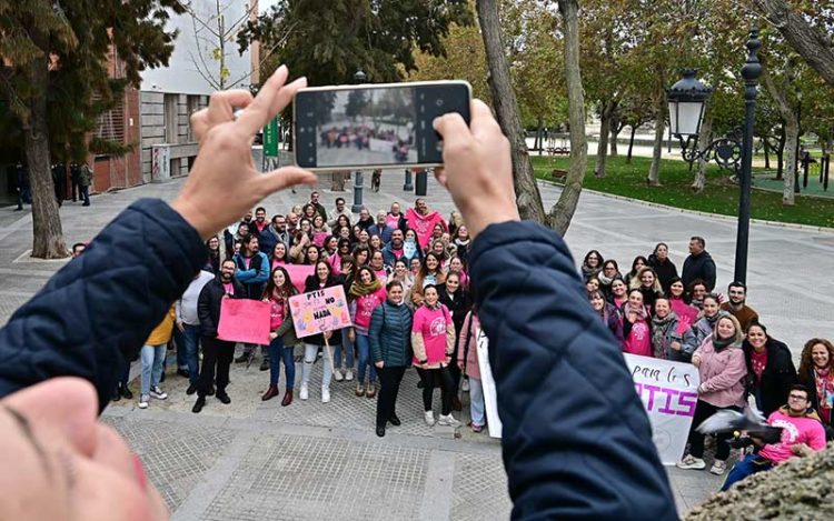 La última concentración de PTIS en la plaza de España / FOTO: Eulogio García