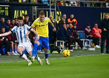 Alejo activo por su banda / FOTO: Eulogio García