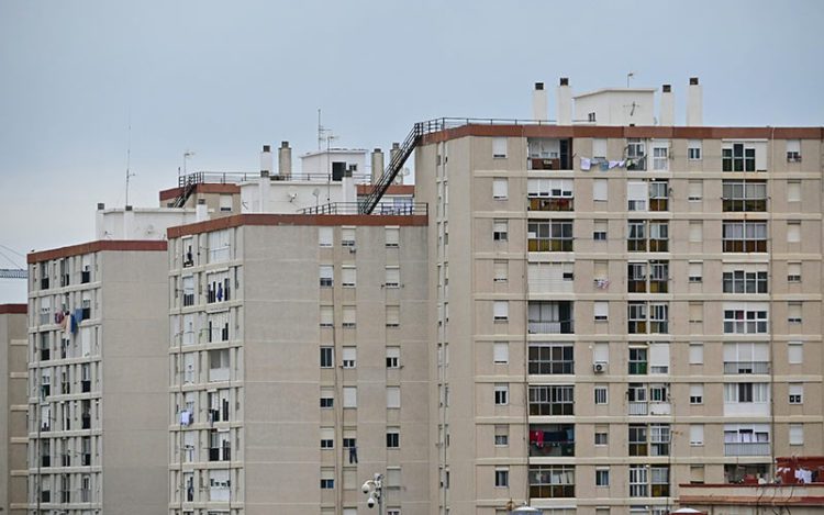 Varios de los edificios de la barriada Guillén Moreno / FOTO: Eulogio García