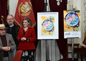 Márquez Puyana explica el sentido de su obra / FOTO: Eulogio García