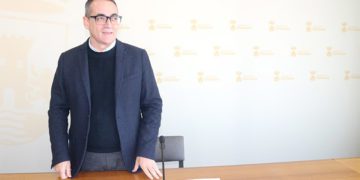 El concejal Francis Salado en la sala de prensa / FOTO: Ayto.