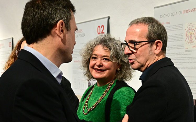 Flores, en un acto reciente de Amigos de Quiñones / FOTO: Eulogio García