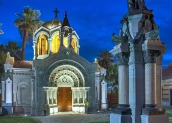 El edificio adecentado e iluminado / FOTO: Navantia