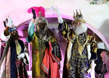 El saludo final de los RRMM tras la cabalgata / FOTO: Ayto.