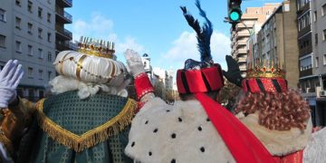 Los de Oriente saludando en un pasado 5 de enero / FOTO: Eulogio García