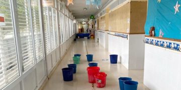 Goteras en la Escuela Infantil Elvira Lindo cada vez que llueve / FOTO: Ayto.