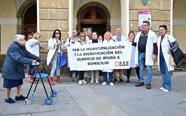 Una de las concentraciones ya celebradas en San Juan de Dios / FOTO: Eulogio García