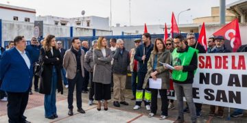 Un momento de la concentración de protesta / FOTO: Ayto.