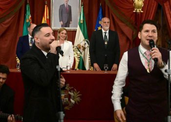 Andy y Lucas cerraron el acto cantando / FOTO: Eulogio García