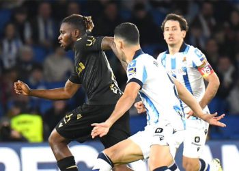 Kouamé circulando una pelota / FOTO: Cádiz CF