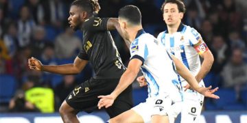 Kouamé circulando una pelota / FOTO: Cádiz CF