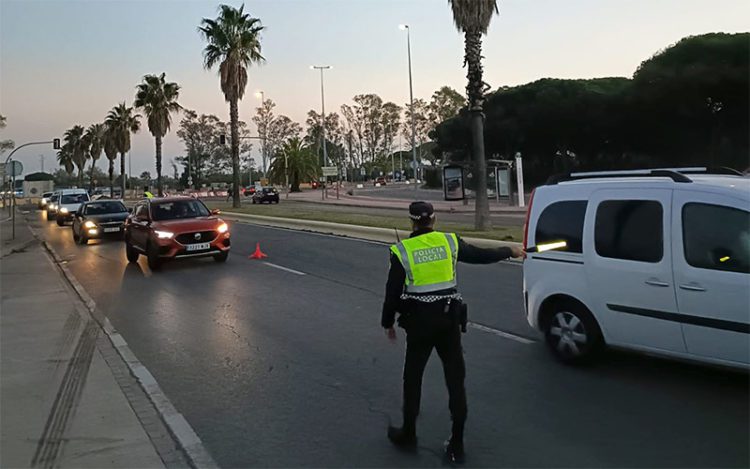 Agentes en un pasado control de tráfico / FOTO: Ayto.